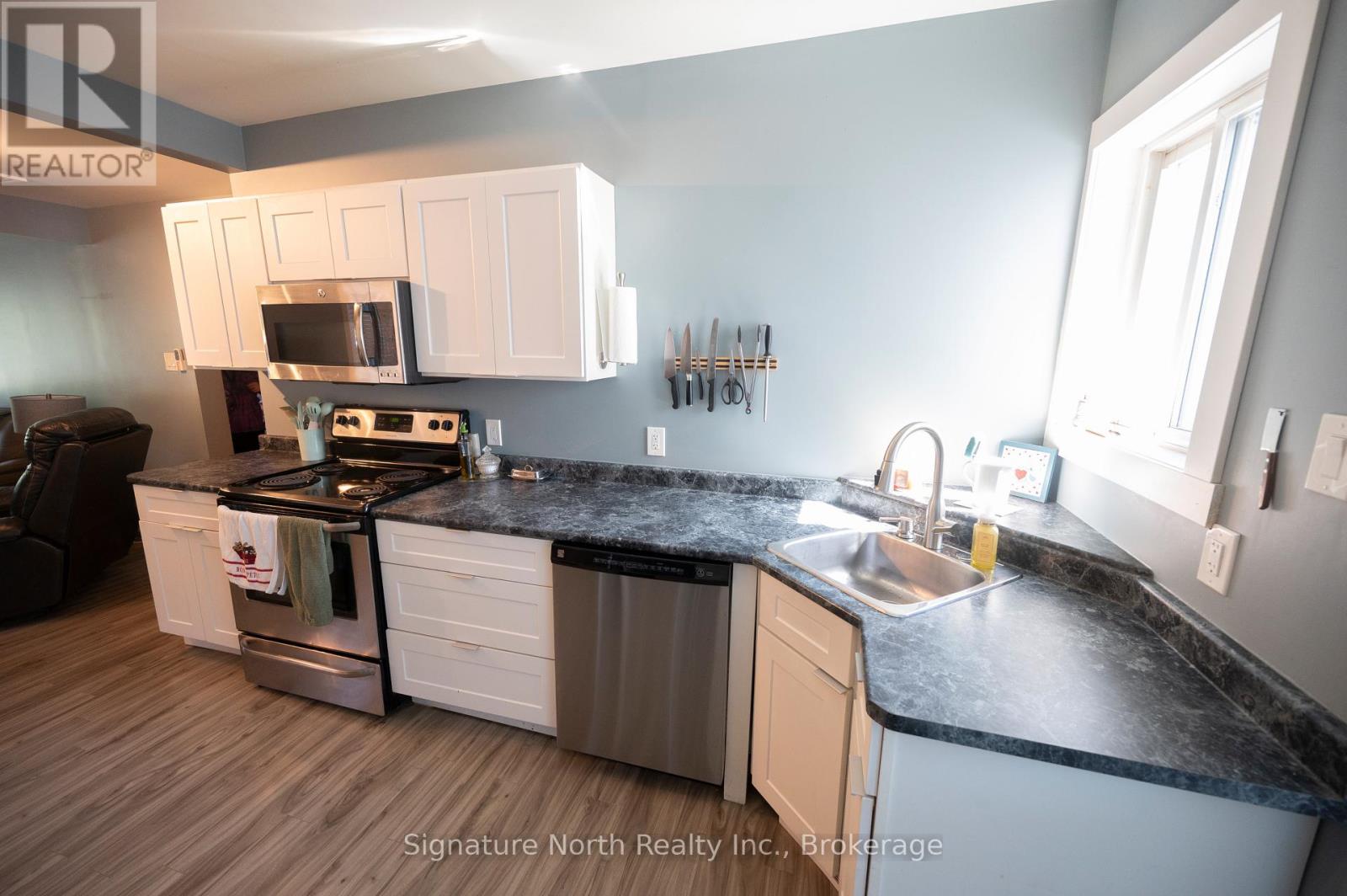 184 Mary Street E, Thunder Bay, Ontario  P7E 4J5 - Photo 9 - X13756634