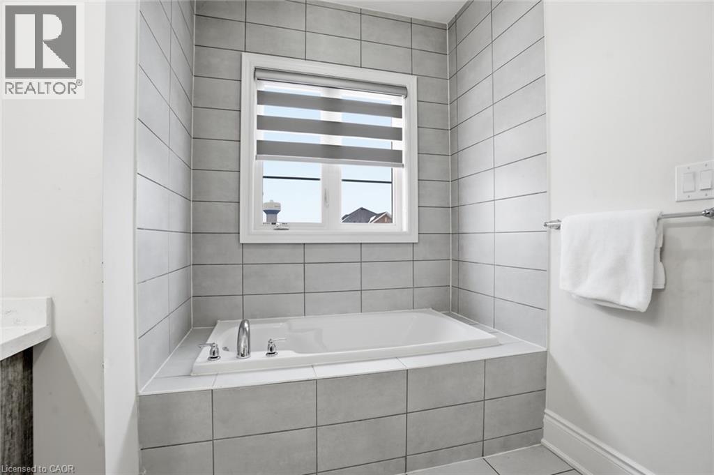 195 Granite Ridge Trail, Waterdown, Ontario  L8B 1Z1 - Photo 27 - 40806567