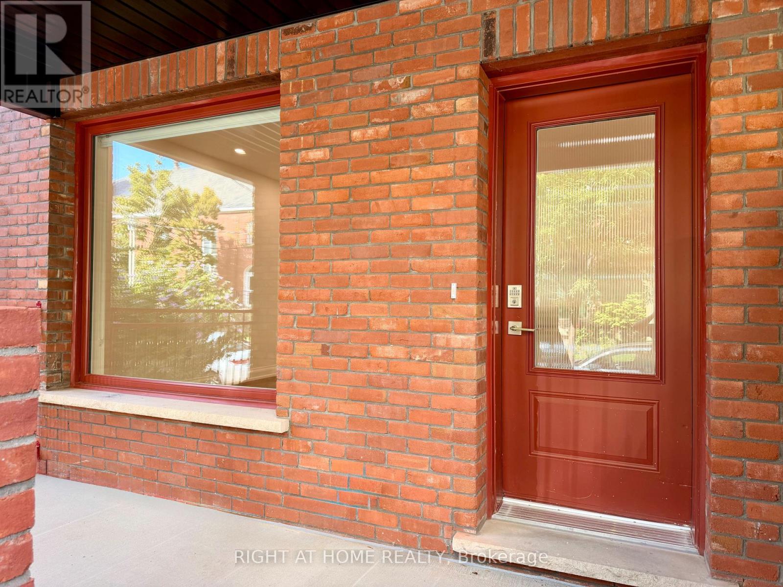 1 - 57 HEPBOURNE STREET, Toronto, Ontario