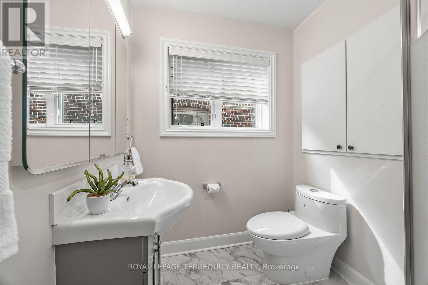 81 Stibbard Avenue, Toronto, Ontario  M4P 2B9 - Photo 28 - C13756732