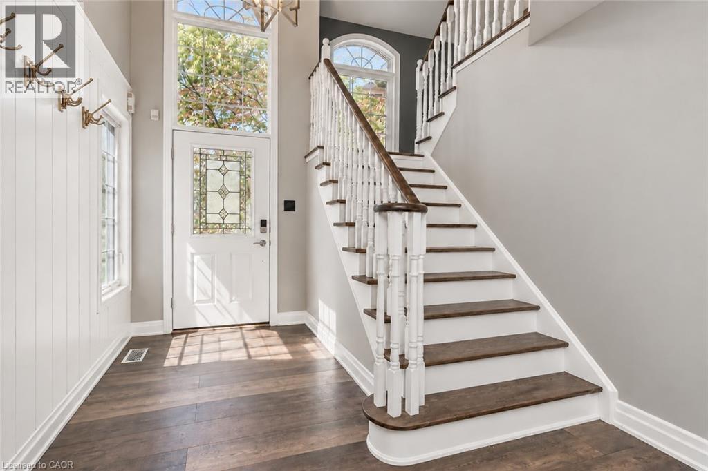 96 Laurendale Avenue, Waterdown, Ontario  L0R 2H3 - Photo 6 - 40861416