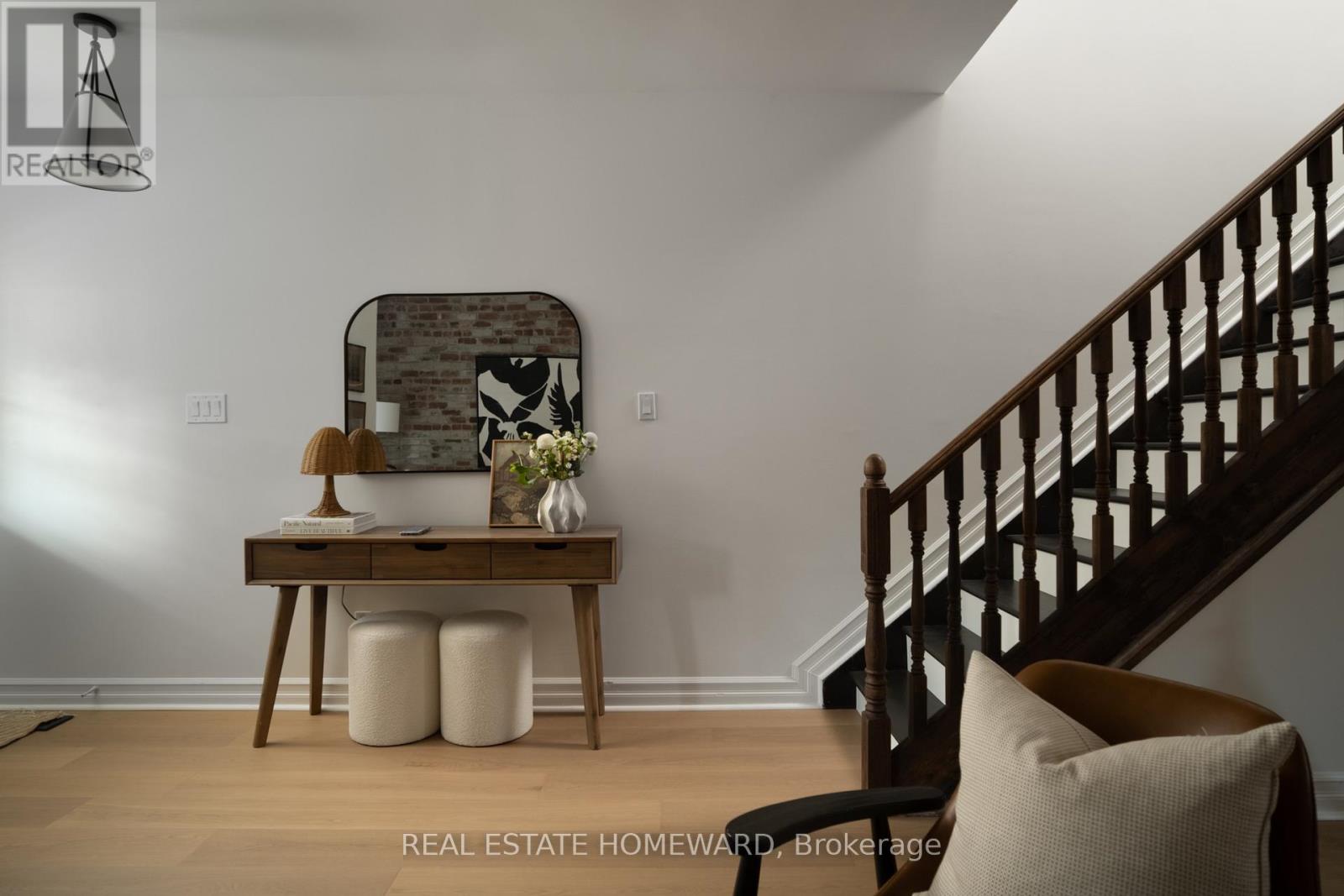 188 Hastings Avenue, Toronto, Ontario  M4L 2L7 - Photo 16 - E13756682
