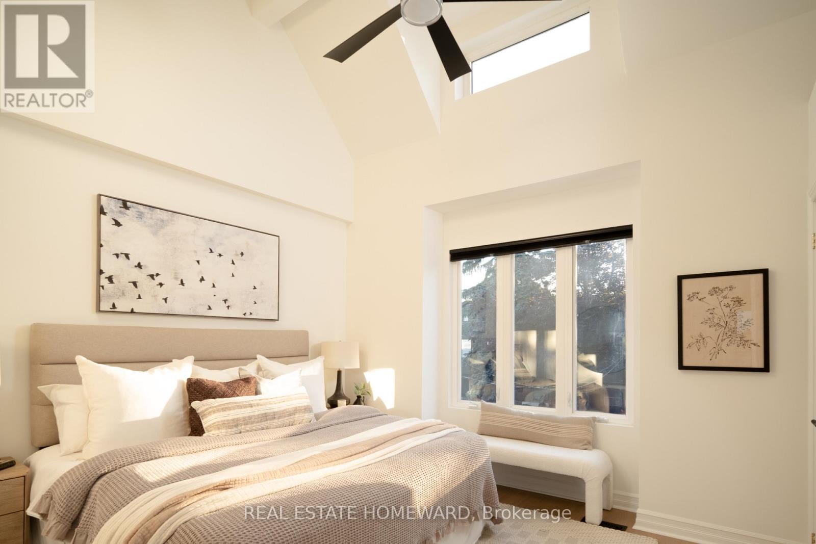 188 Hastings Avenue, Toronto, Ontario  M4L 2L7 - Photo 17 - E13756682
