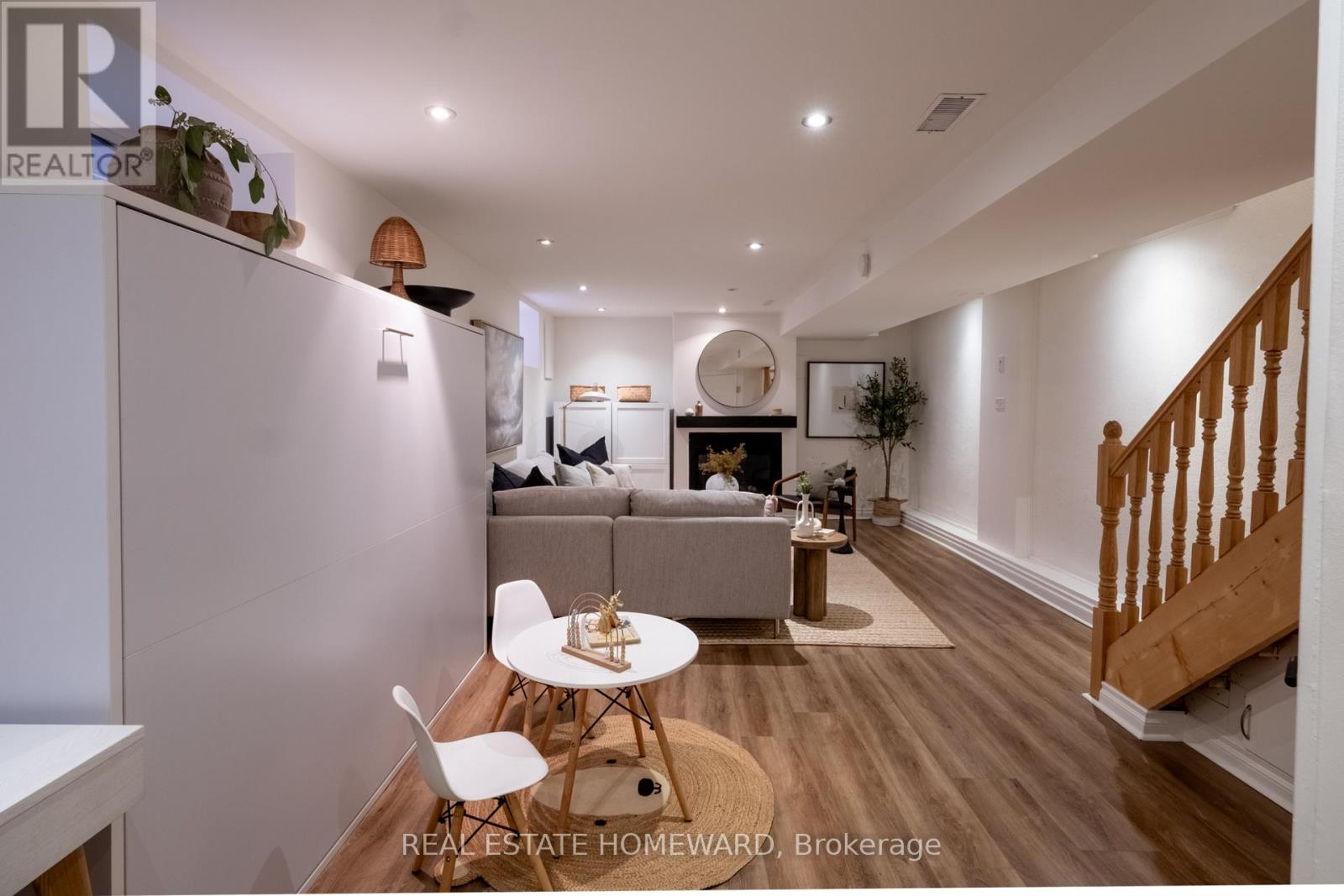 188 Hastings Avenue, Toronto, Ontario  M4L 2L7 - Photo 31 - E13756682