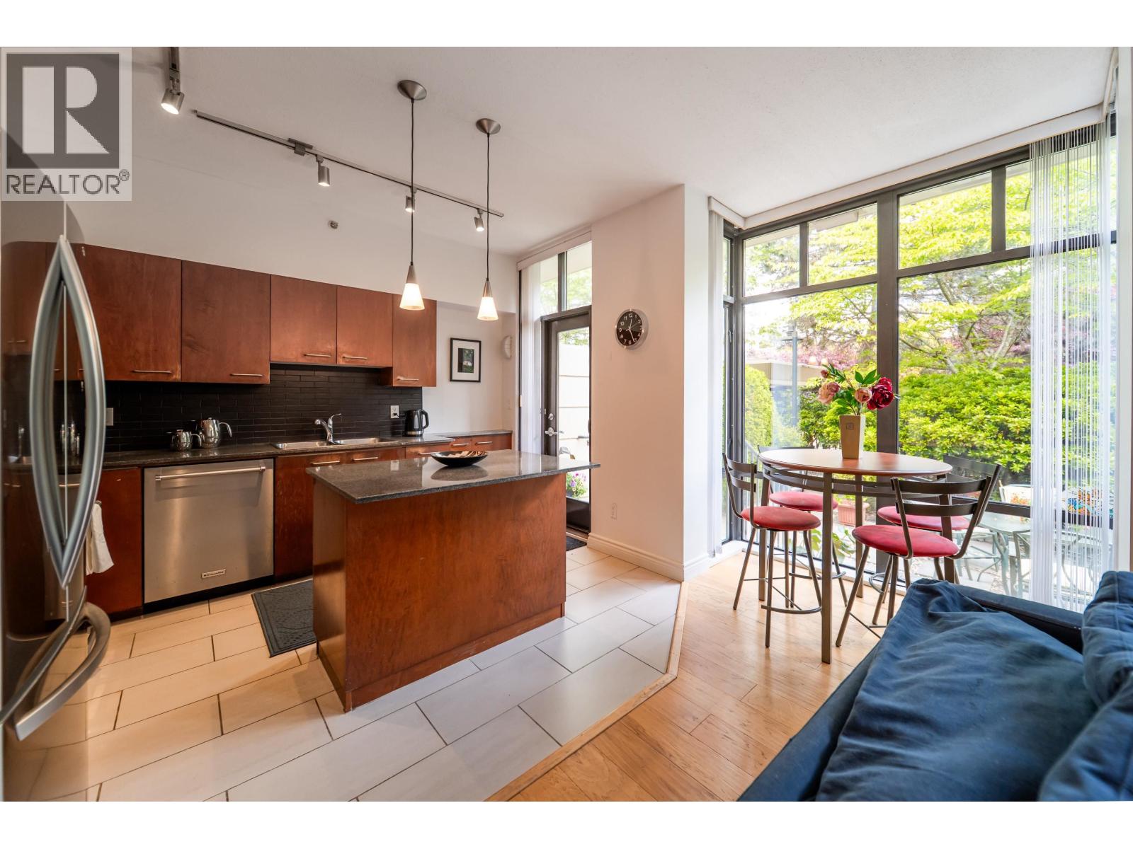 8 4333 Central Boulevard, Burnaby, British Columbia  V5H 4W8 - Photo 8 - R3162433