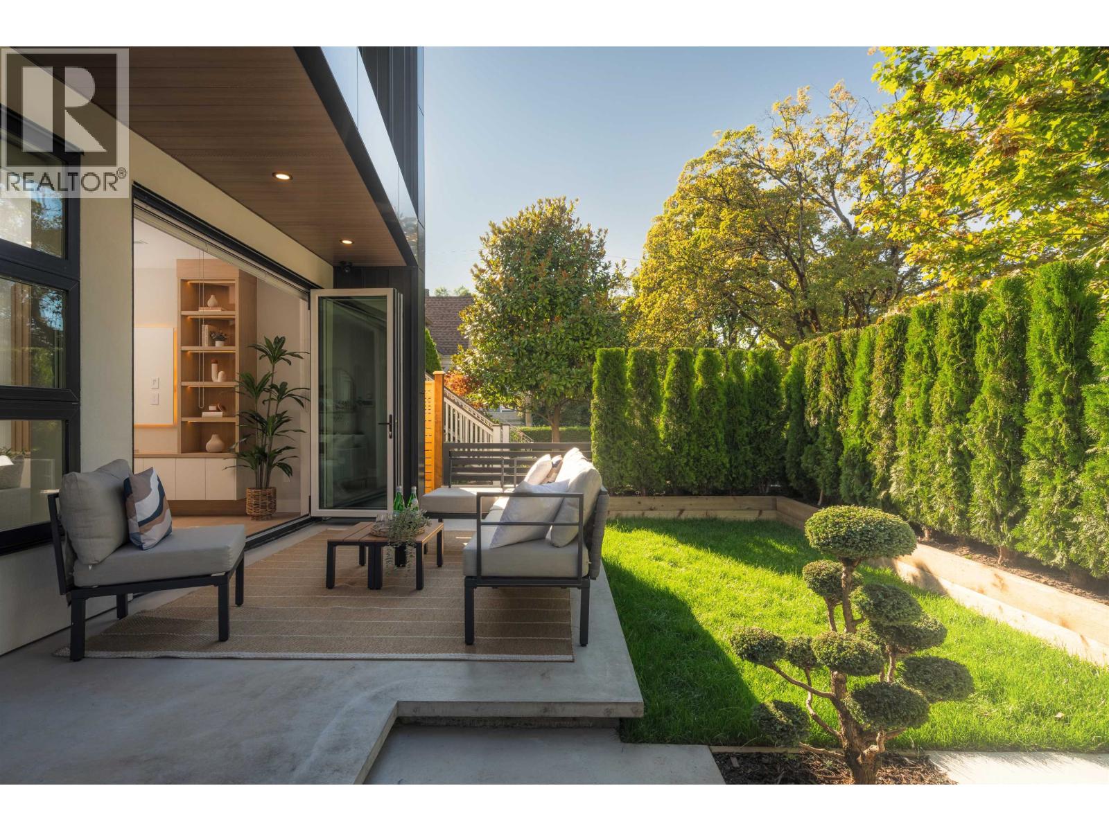 1 470 W 20 Avenue, Vancouver, British Columbia  V5Y 2C8 - Photo 1 - R3162442