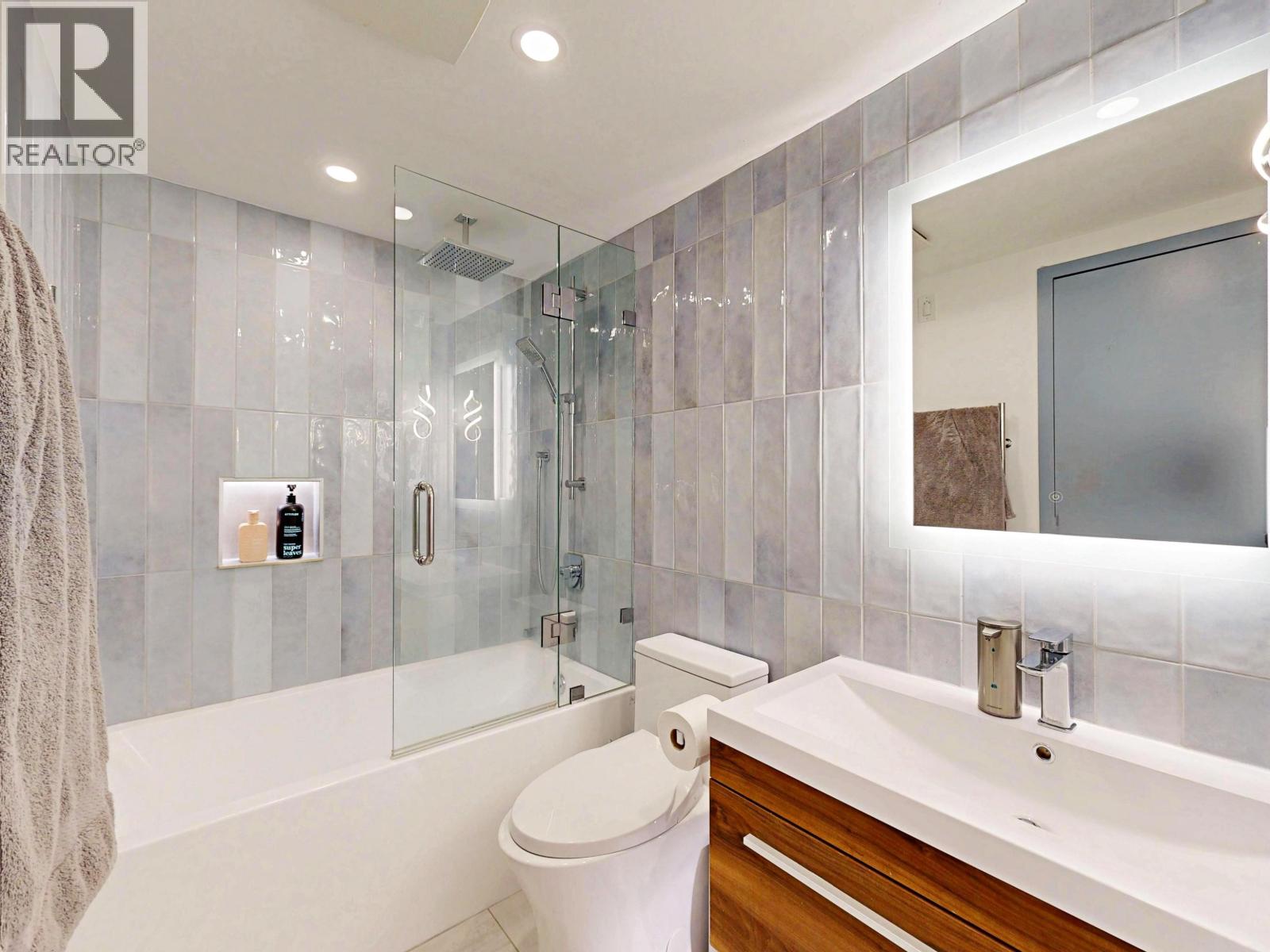 204 252 W 2nd Street, North Vancouver, British Columbia  V7M 1C8 - Photo 24 - R3162459