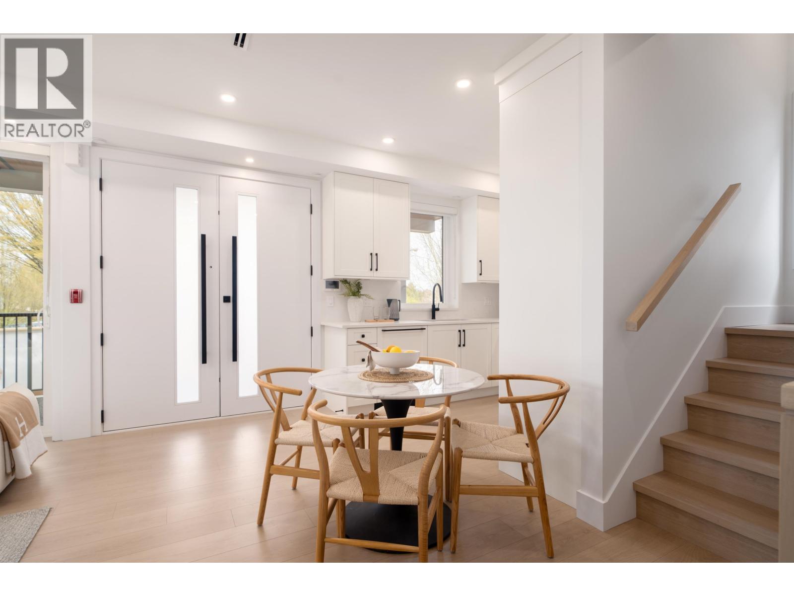 2612 Horley Street, Vancouver, British Columbia  V5R 3L6 - Photo 11 - R3162477