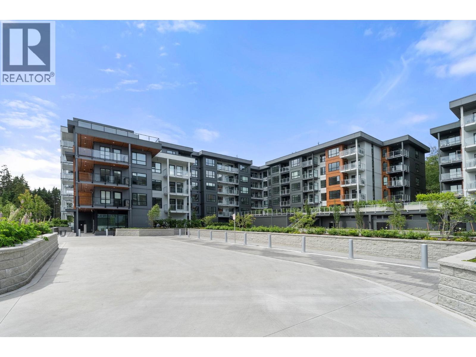 404 3594 Malsum Drive, North Vancouver, British Columbia  V7G 0B4 - Photo 32 - R3162485