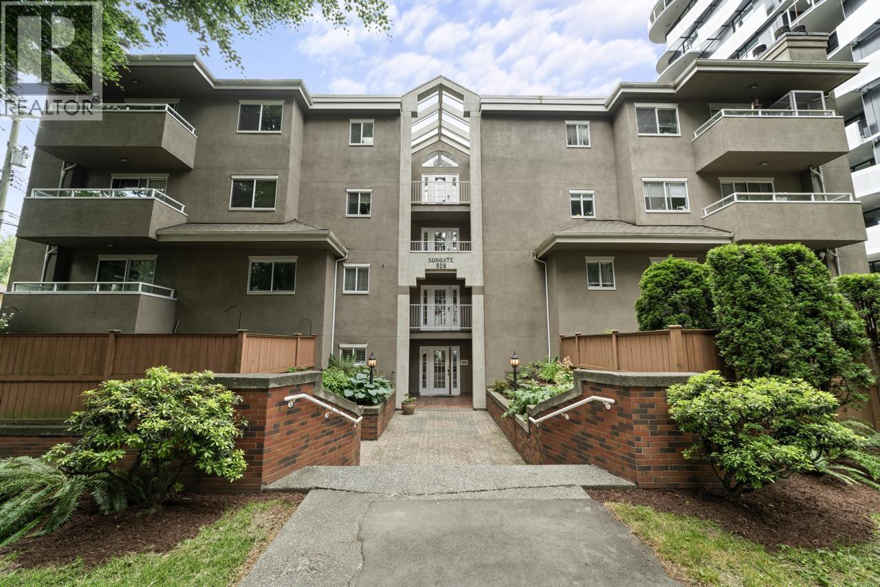 104 526 W 13th Avenue, Vancouver, British Columbia  V5Z 1N7 - Photo 1 - R3162520