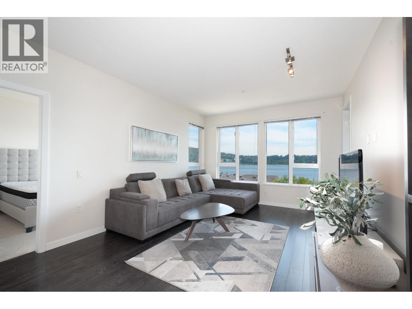 305 3873 Cates Landing Way, North Vancouver, British Columbia  V7G 0A6 - Photo 10 - R3162533