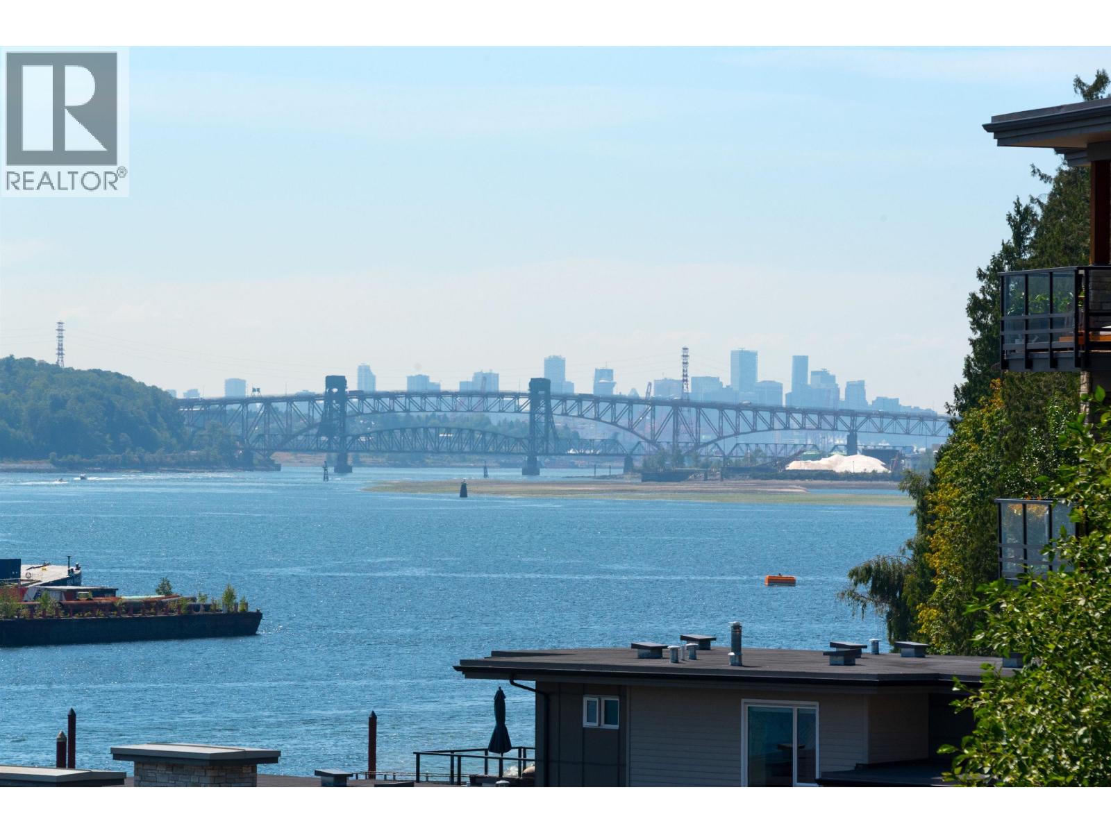 305 3873 Cates Landing Way, North Vancouver, British Columbia  V7G 0A6 - Photo 15 - R3162533