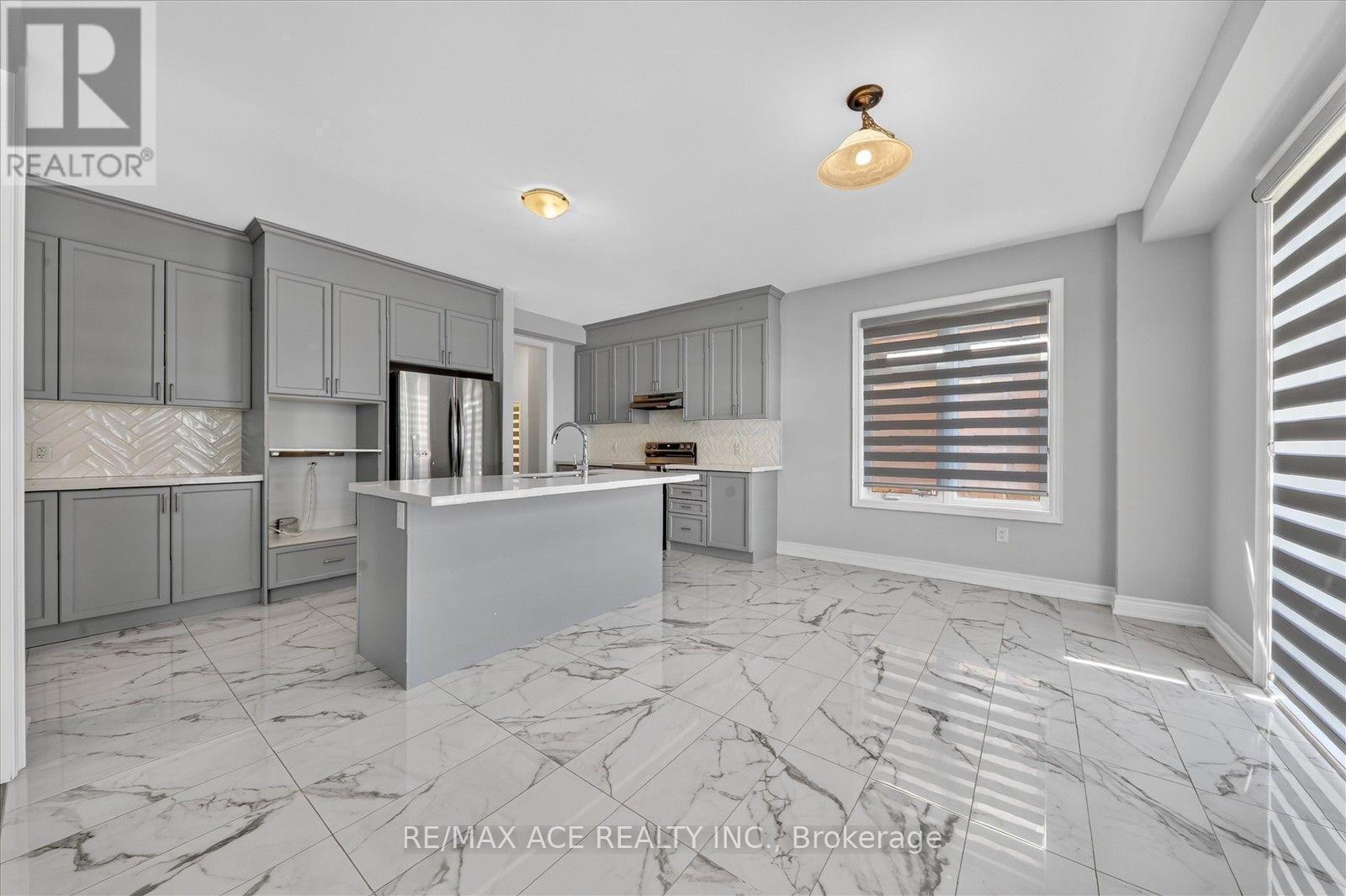 10 Hitching Post Road, Georgina, Ontario  L4P 2E7 - Photo 15 - N13756608