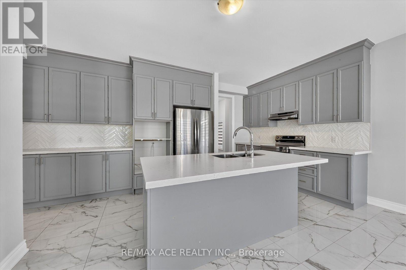 10 Hitching Post Road, Georgina, Ontario  L4P 2E7 - Photo 17 - N13756608