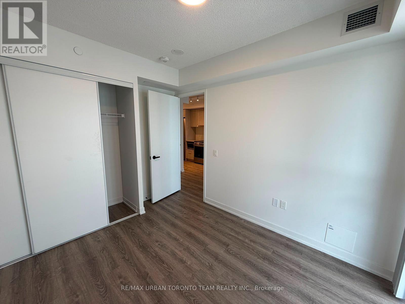 1702 - 195 Commerce Street, Vaughan, Ontario  L4K 0P9 - Photo 7 - N13756742