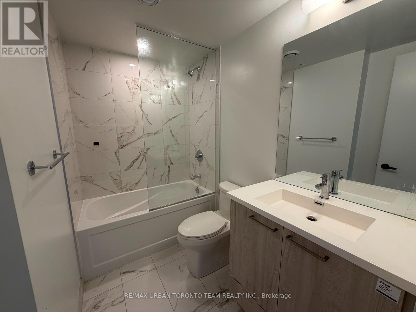 1702 - 195 Commerce Street, Vaughan, Ontario  L4K 0P9 - Photo 8 - N13756742