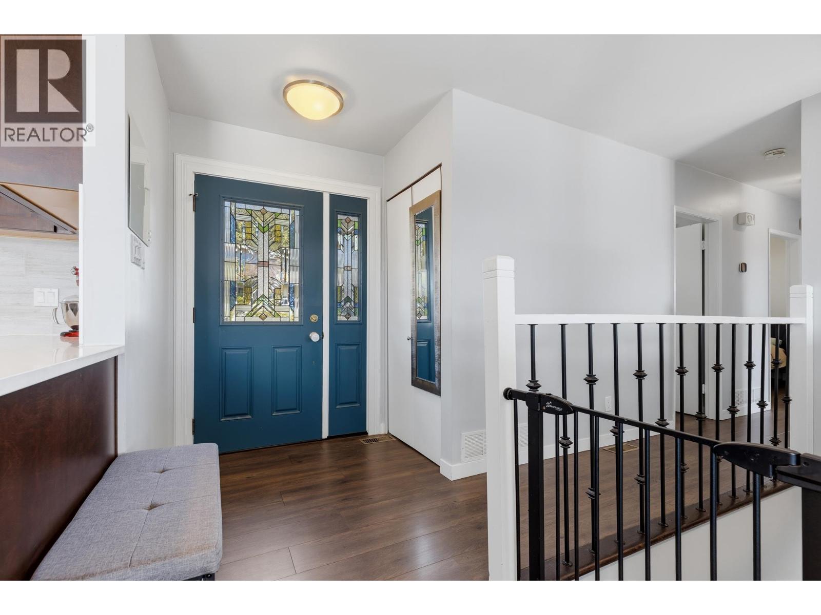 2190 Hillside Avenue, Coquitlam, British Columbia  V3K 1L2 - Photo 5 - R3162468