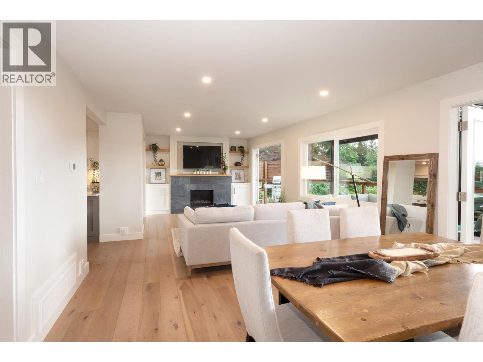 3067 Plymouth Drive, North Vancouver, British Columbia  V7H 1C8 - Photo 10 - R3162492