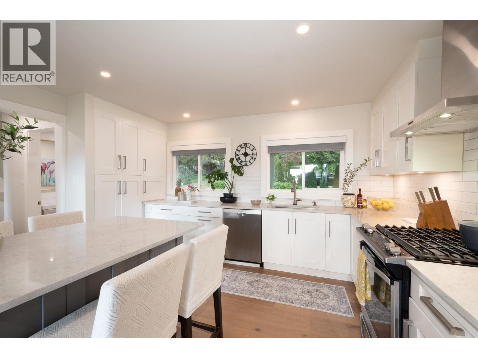3067 Plymouth Drive, North Vancouver, British Columbia  V7H 1C8 - Photo 7 - R3162492