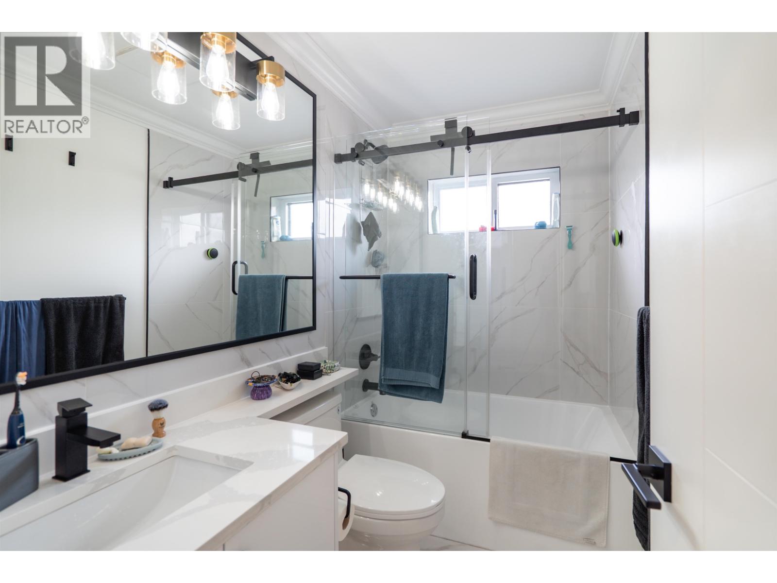 5675 Laurel Street, Burnaby, British Columbia  V5G 1N4 - Photo 31 - R3162496