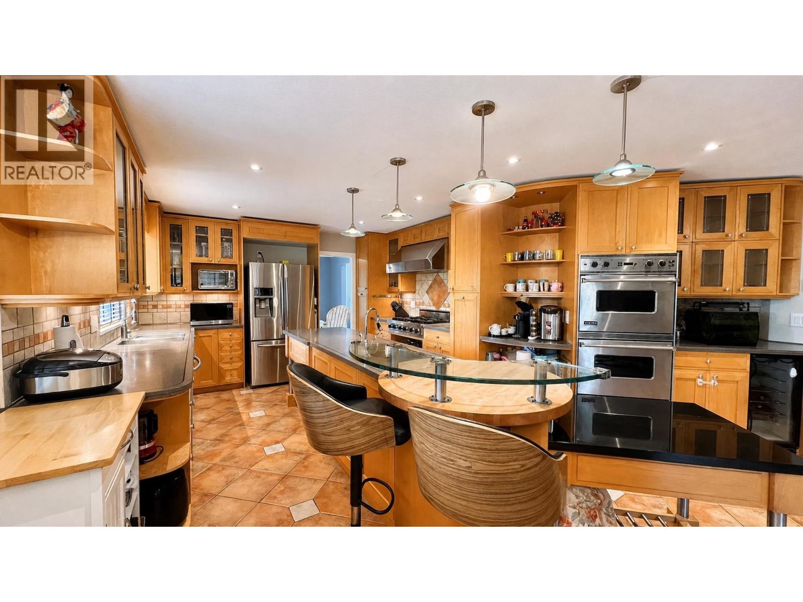 2016 Winter Crescent, Coquitlam, British Columbia  V3K 6T6 - Photo 11 - R3162505