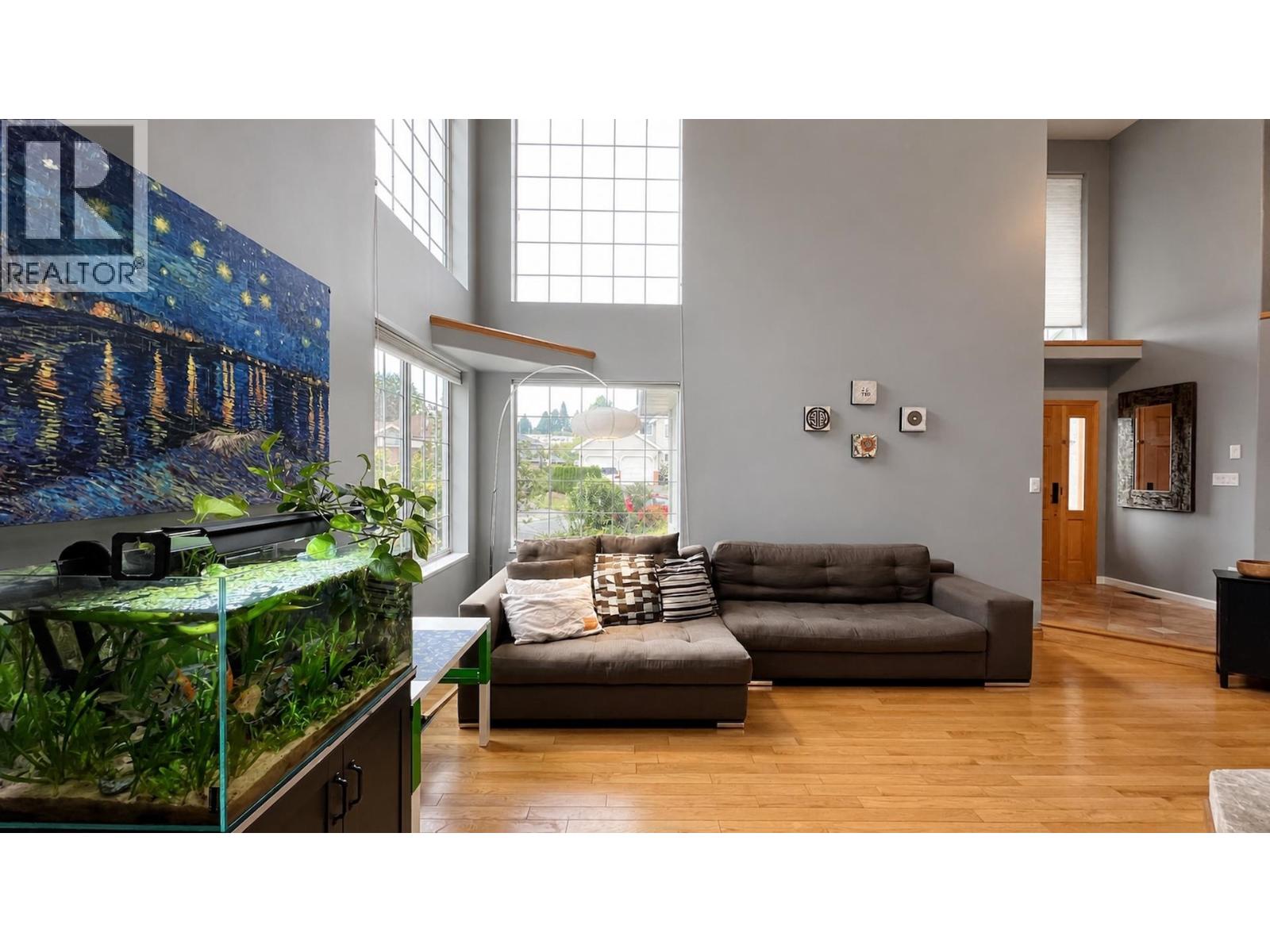 2016 Winter Crescent, Coquitlam, British Columbia  V3K 6T6 - Photo 4 - R3162505