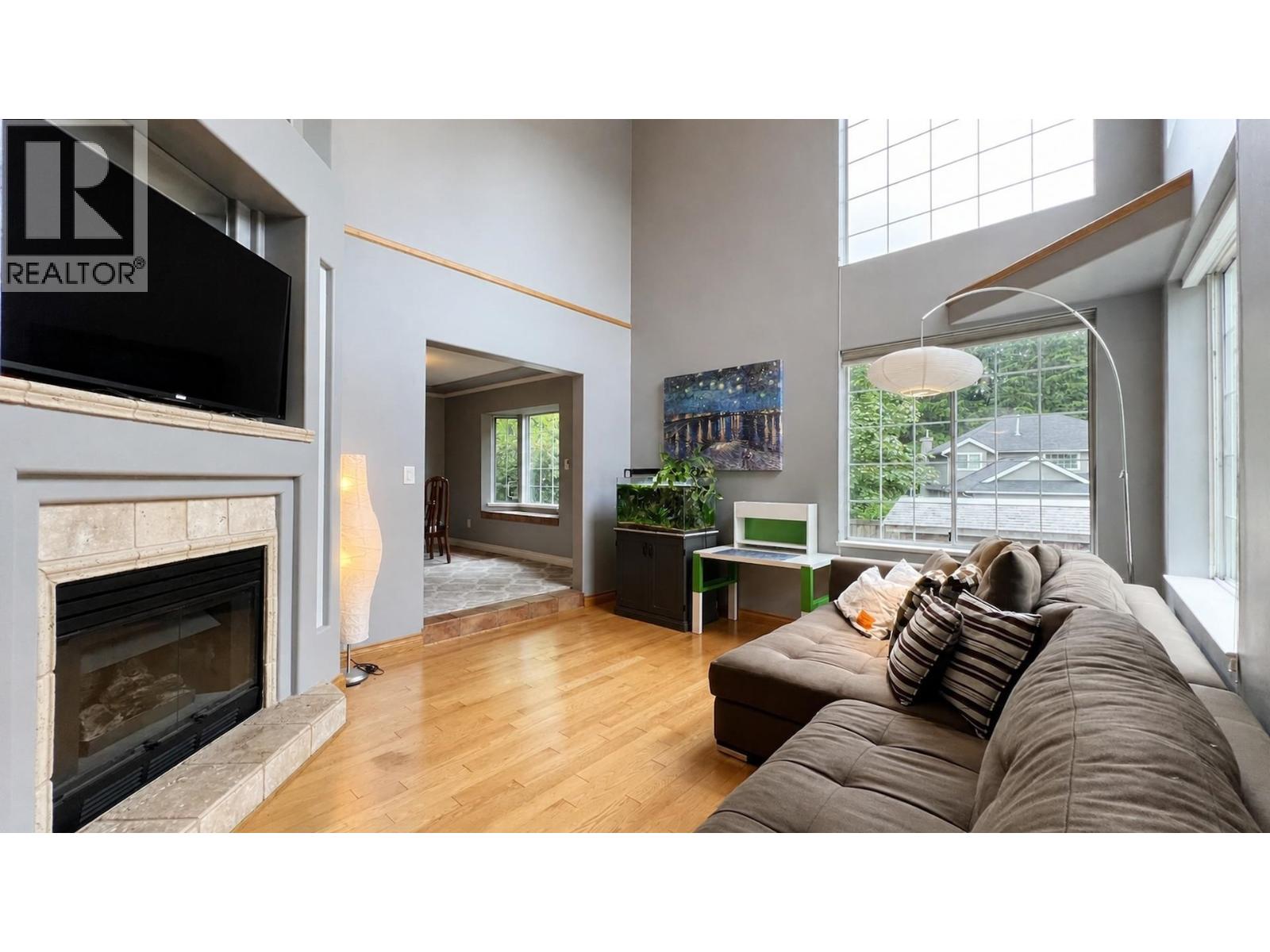 2016 Winter Crescent, Coquitlam, British Columbia  V3K 6T6 - Photo 6 - R3162505