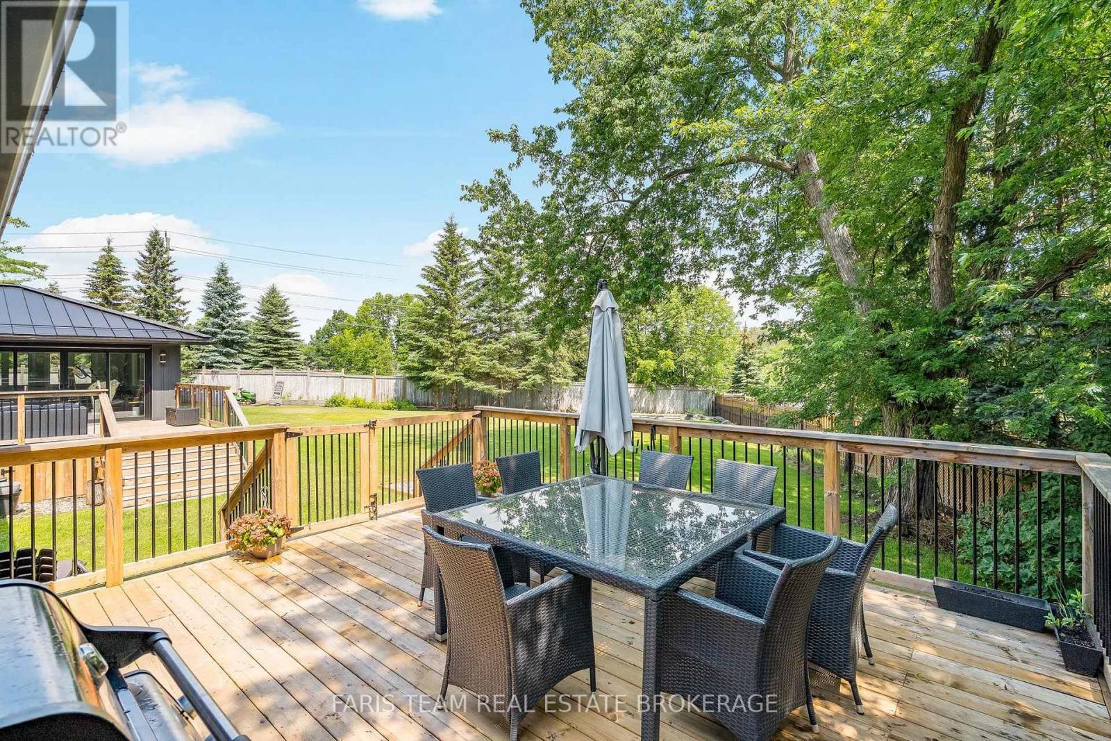 223a Hickory Lane, Barrie, Ontario  L4N 4J9 - Photo 41 - S13756684