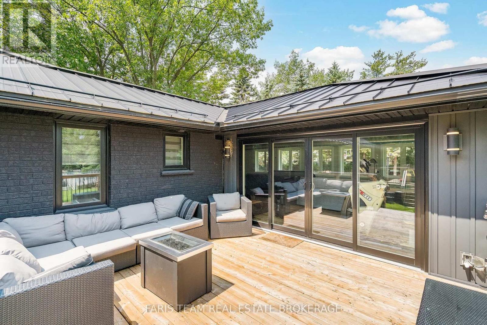 223a Hickory Lane, Barrie, Ontario  L4N 4J9 - Photo 42 - S13756684