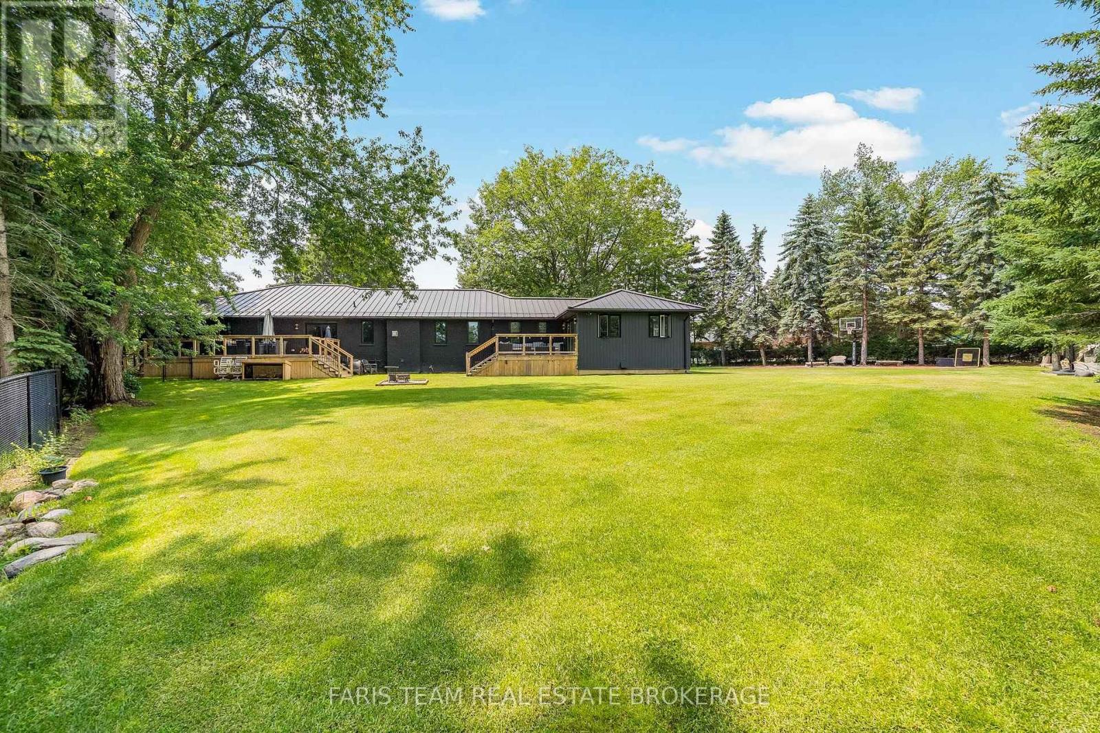 223a Hickory Lane, Barrie, Ontario  L4N 4J9 - Photo 45 - S13756684