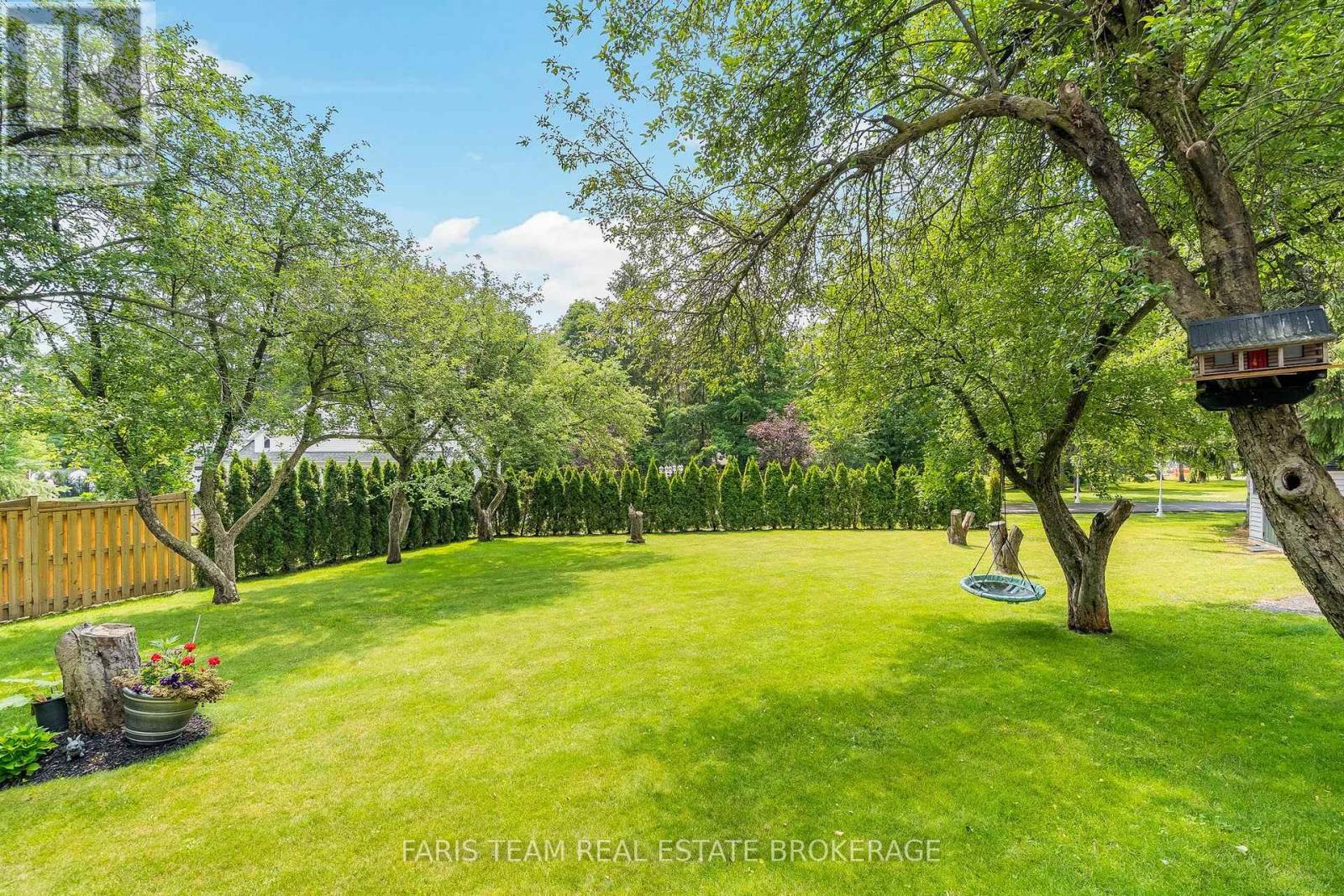 223a Hickory Lane, Barrie, Ontario  L4N 4J9 - Photo 47 - S13756684