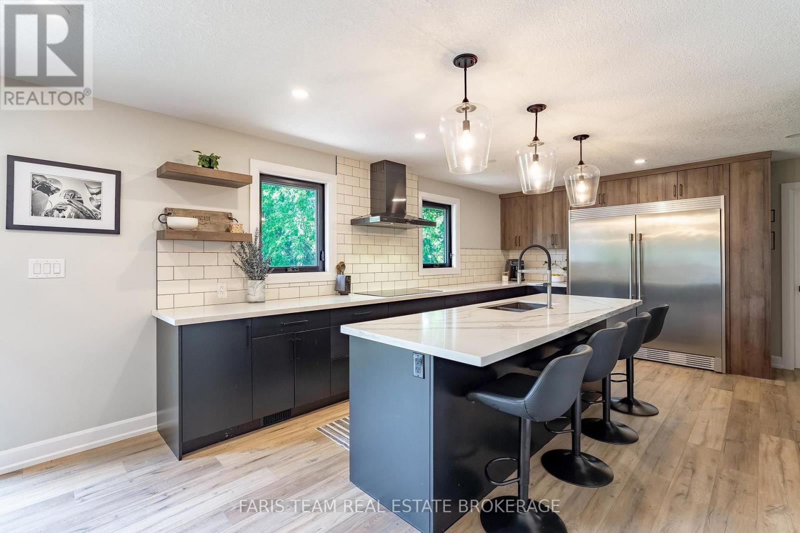 223a Hickory Lane, Barrie, Ontario  L4N 4J9 - Photo 8 - S13756684