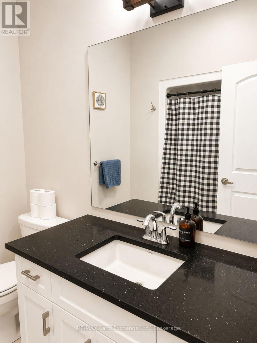 320 Mclean Crescent, Saugeen Shores, Ontario  N0H 2C3 - Photo 8 - X13756662