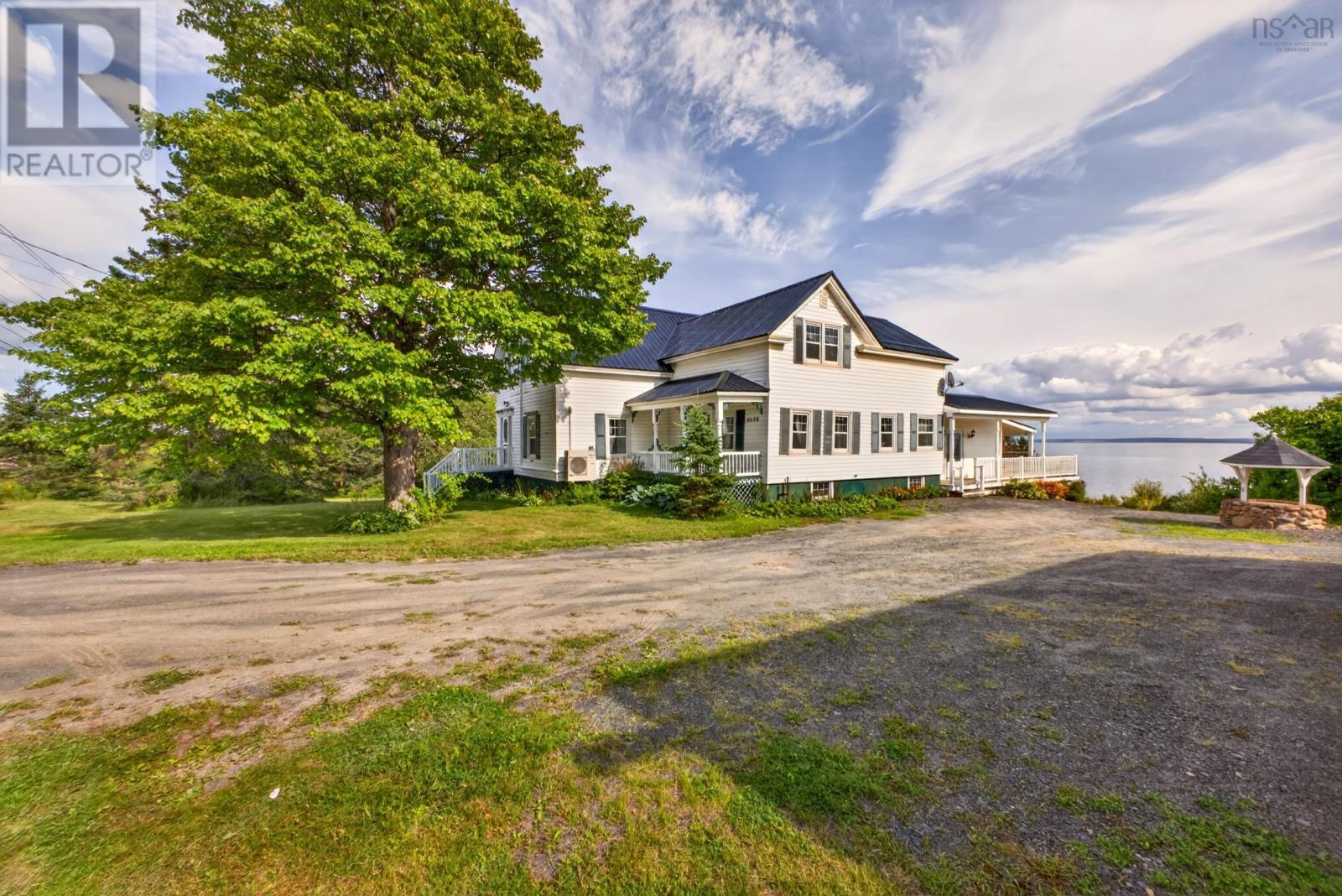 4658 Highway 2, Upper Economy, Nova Scotia  B0M 1B0 - Photo 2 - 202622696