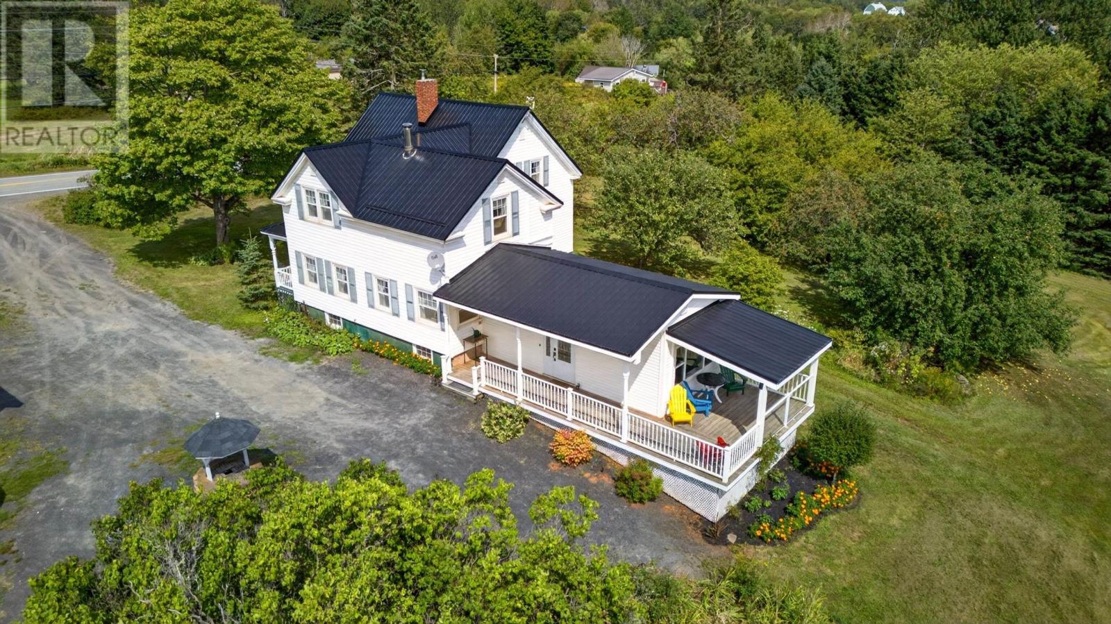 4658 Highway 2, Upper Economy, Nova Scotia  B0M 1B0 - Photo 5 - 202622696