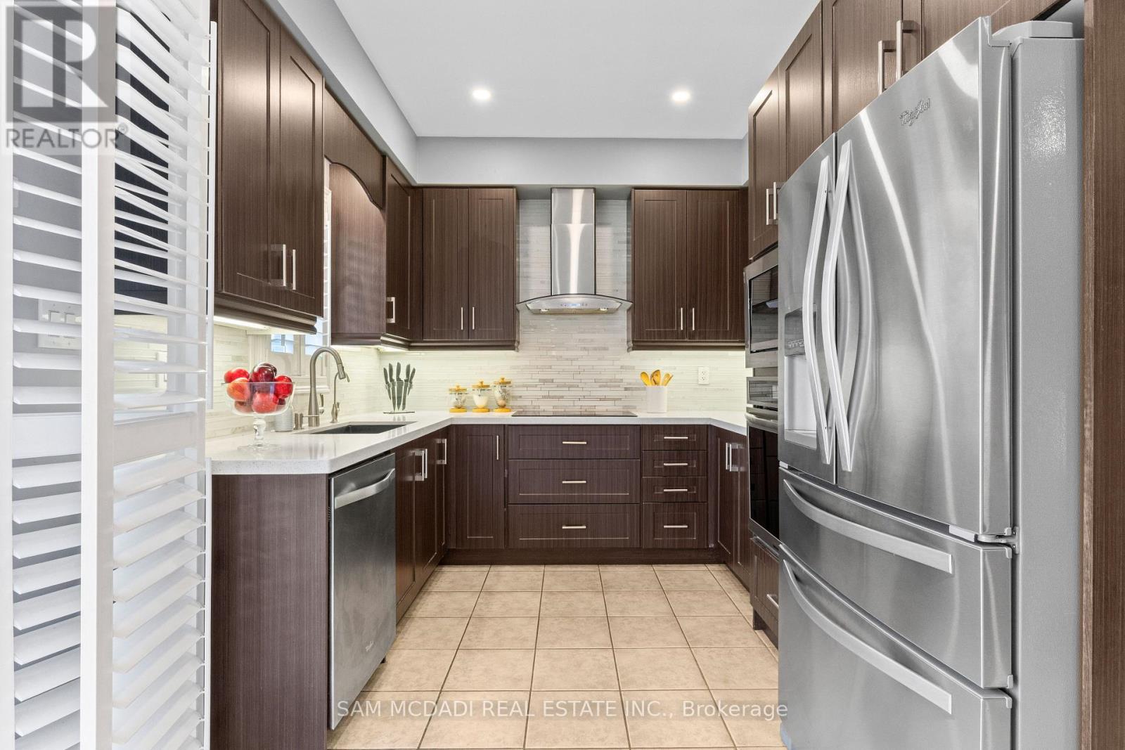 195 Holmes Crescent, Milton, Ontario  L9T 0T8 - Photo 10 - W13756642