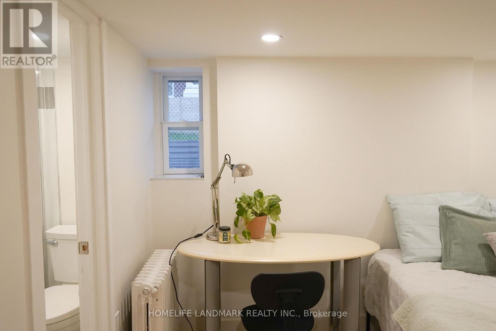 Bsmt Rm1 - 479 Whitmore Avenue, Toronto, Ontario  M6E 2N6 - Photo 8 - W13756654