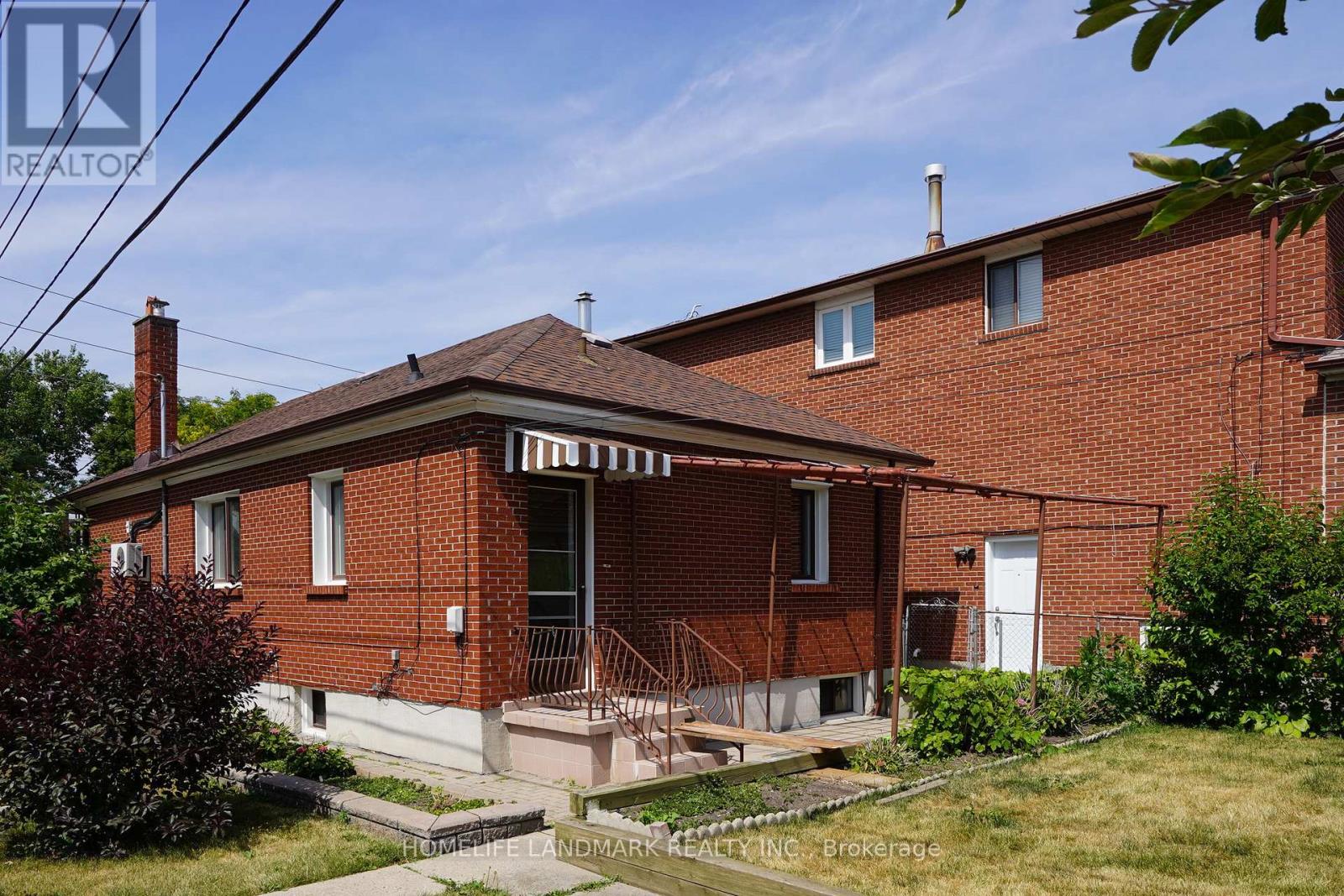 Bsmt Rm1 - 479 Whitmore Avenue, Toronto, Ontario  M6E 2N6 - Photo 9 - W13756654