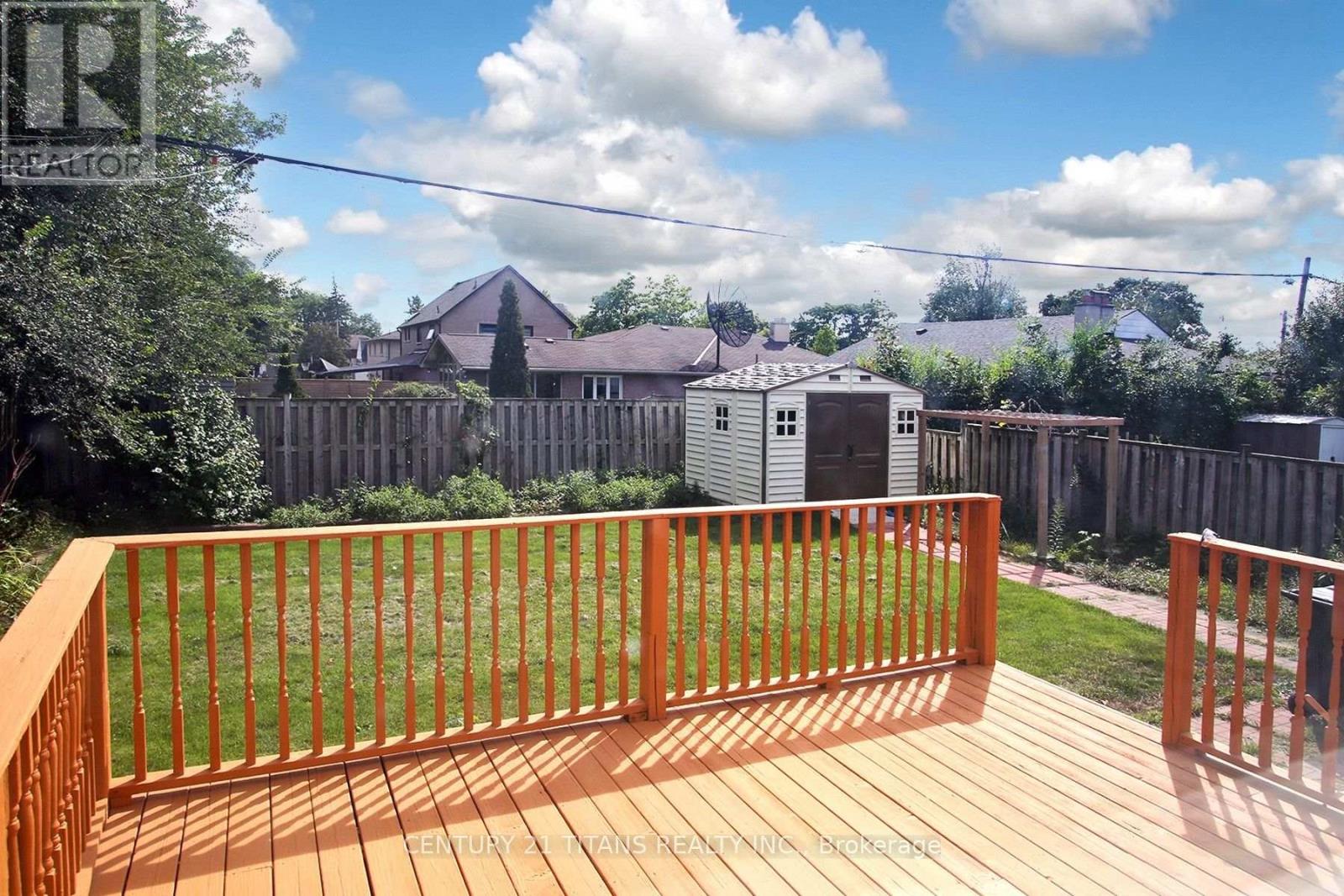 31 Monterrey Drive, Toronto, Ontario  M9V 1S7 - Photo 31 - W13756670
