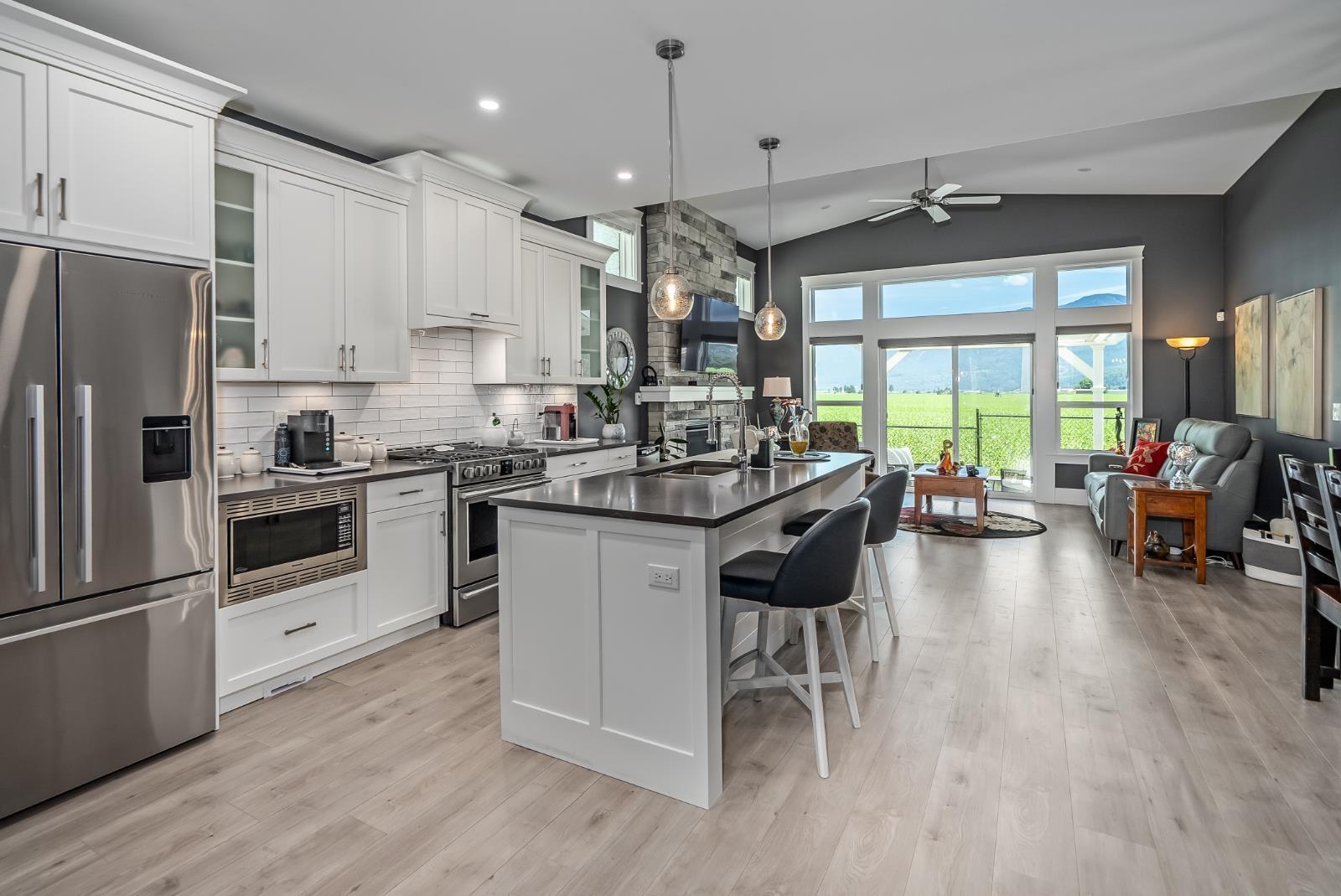 97 46213 Hakweles Road, Sardis East Vedder, Chilliwack, British Columbia  V4Z 0C6 - Photo 17 - R3162497