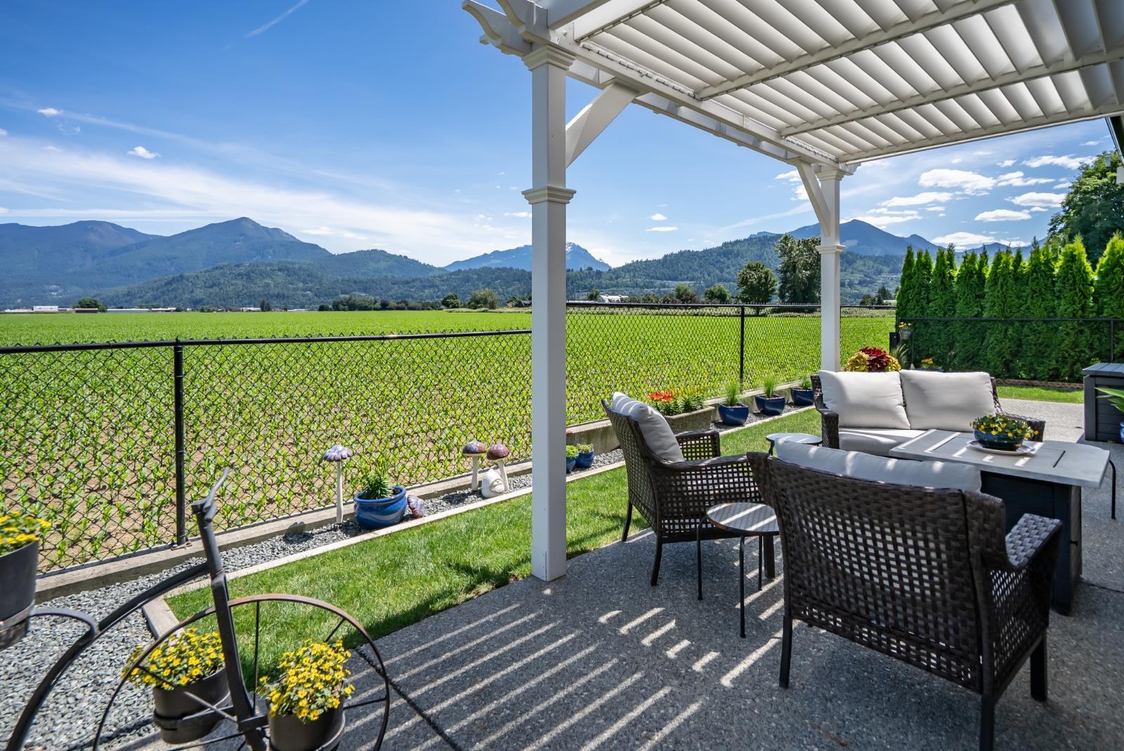 97 46213 Hakweles Road, Sardis East Vedder, Chilliwack, British Columbia  V4Z 0C6 - Photo 2 - R3162497