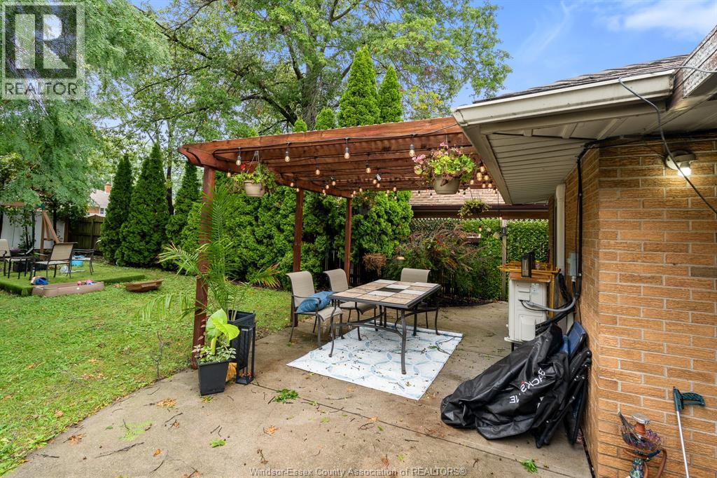 2725 Buckingham Drive, Windsor, Ontario  N8T 2C1 - Photo 37 - 26021886