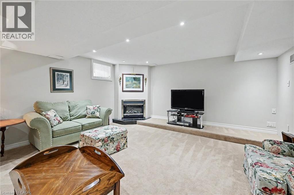 4275 Millcroft Park Drive Unit# 1, Burlington, Ontario  L7M 4L9 - Photo 34 - 40859813