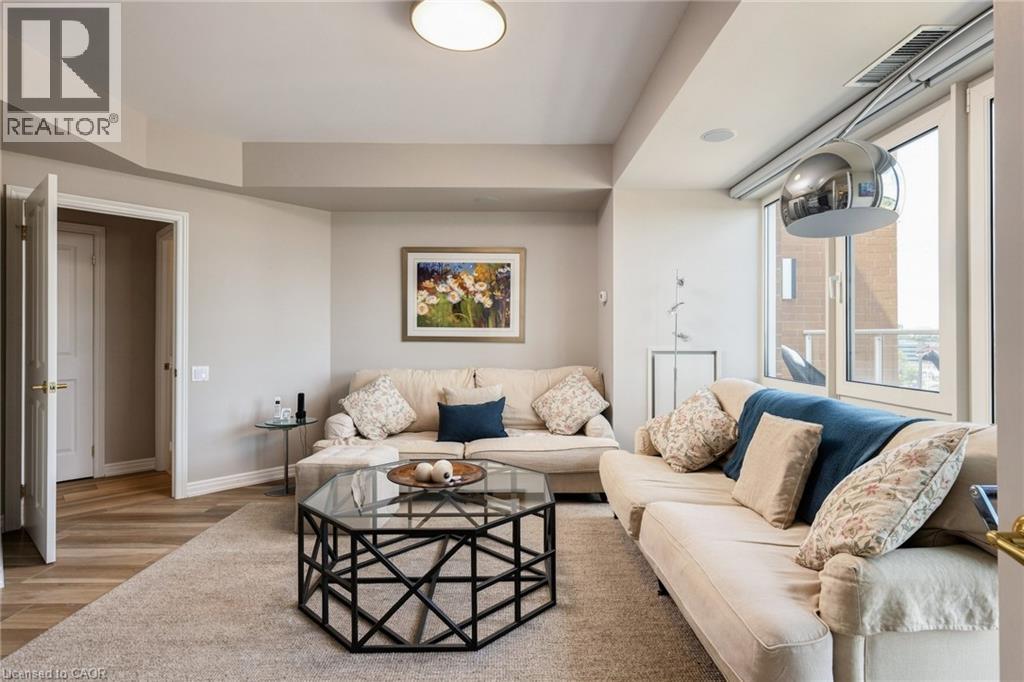 60 Old Mill Road Unit# Ph1, Oakville, Ontario  L6J 7V9 - Photo 15 - 40860351