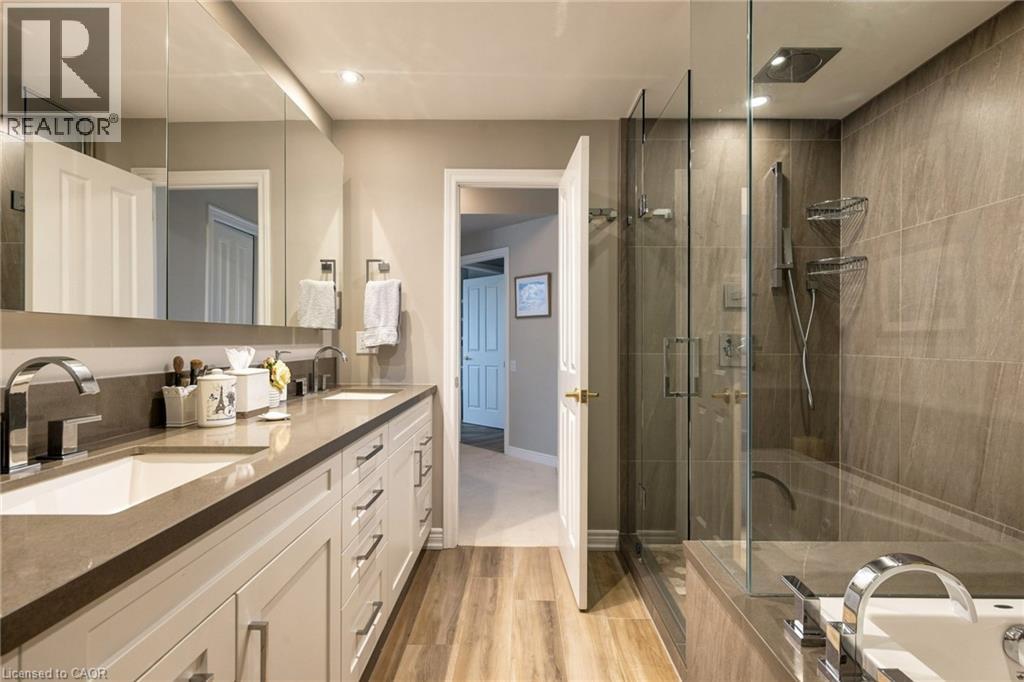 60 Old Mill Road Unit# Ph1, Oakville, Ontario  L6J 7V9 - Photo 19 - 40860351