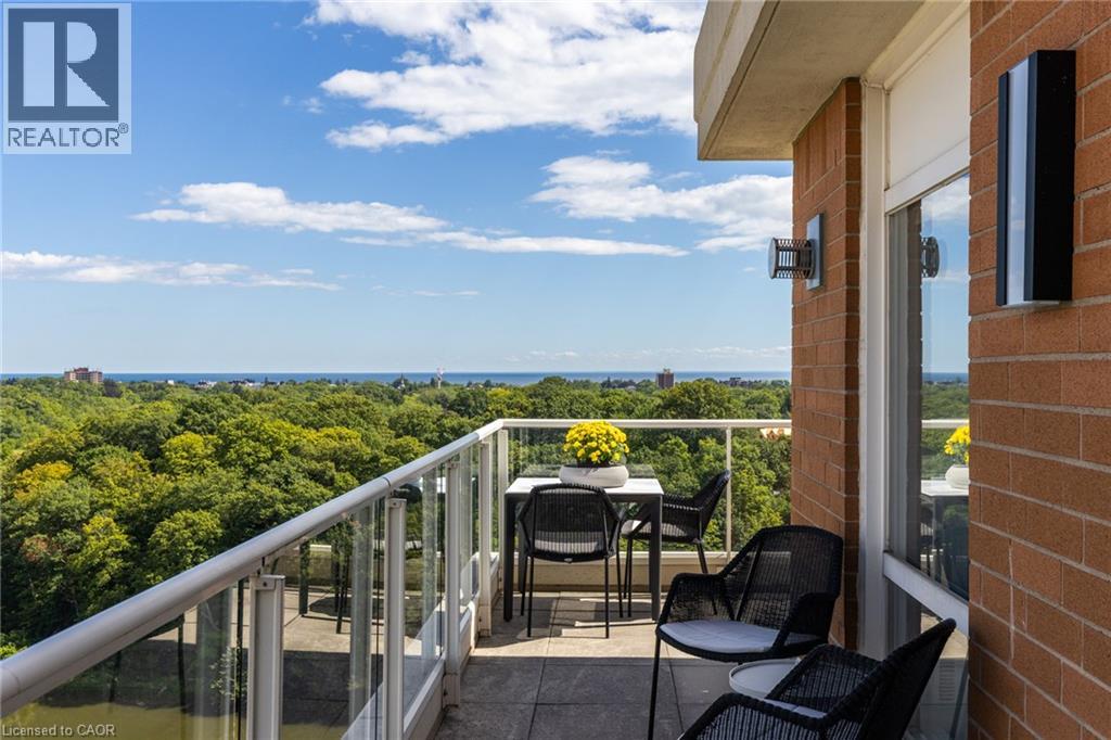 60 Old Mill Road Unit# Ph1, Oakville, Ontario  L6J 7V9 - Photo 25 - 40860351