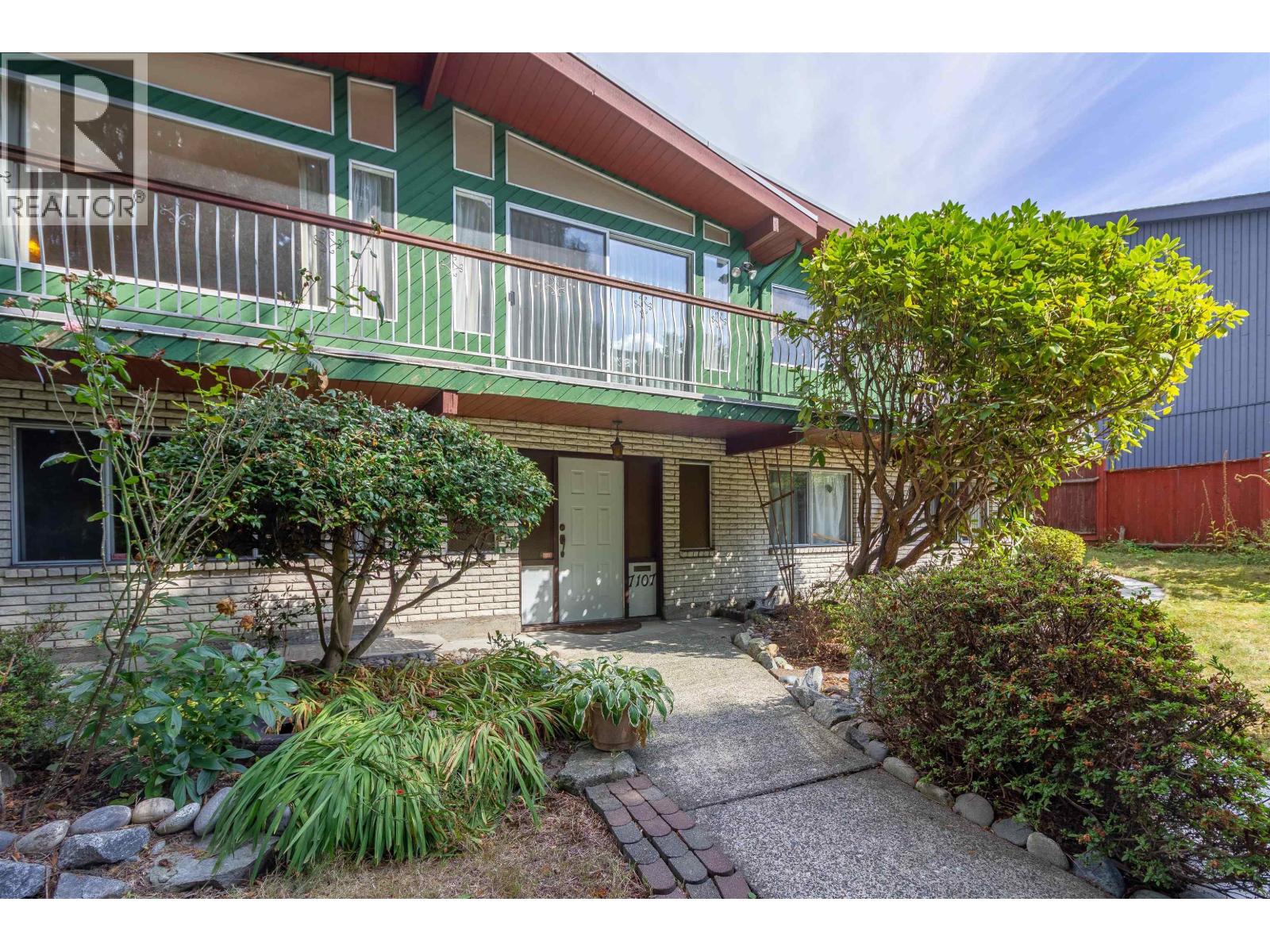 7107 Broadway, Burnaby, British Columbia  V5A 1R7 - Photo 30 - R3162494