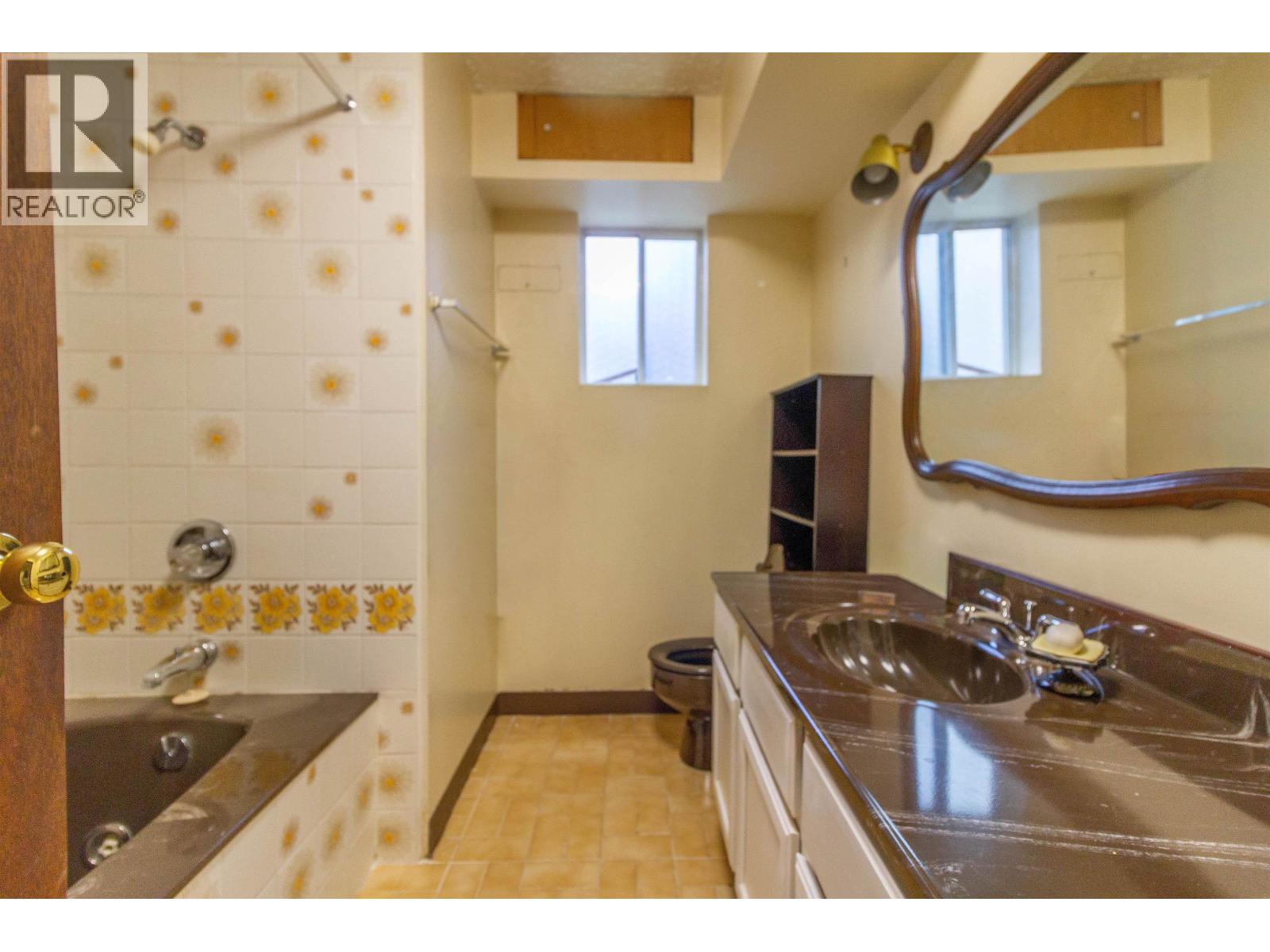 7107 Broadway, Burnaby, British Columbia  V5A 1R7 - Photo 27 - R3162494