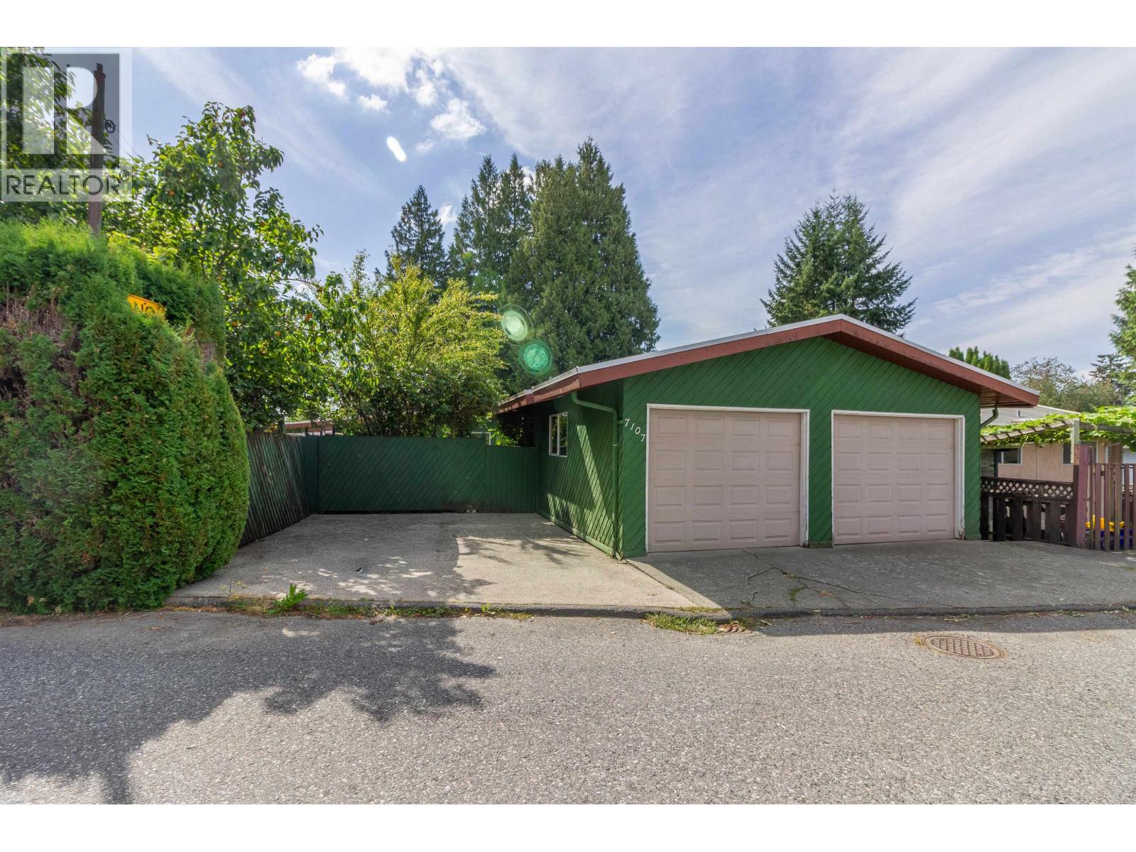 7107 Broadway, Burnaby, British Columbia  V5A 1R7 - Photo 39 - R3162494