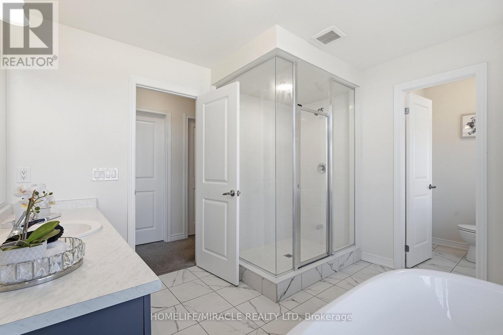 171 Broadacre Drive, Kitchener, Ontario  N2R 0S6 - Photo 31 - X13756606